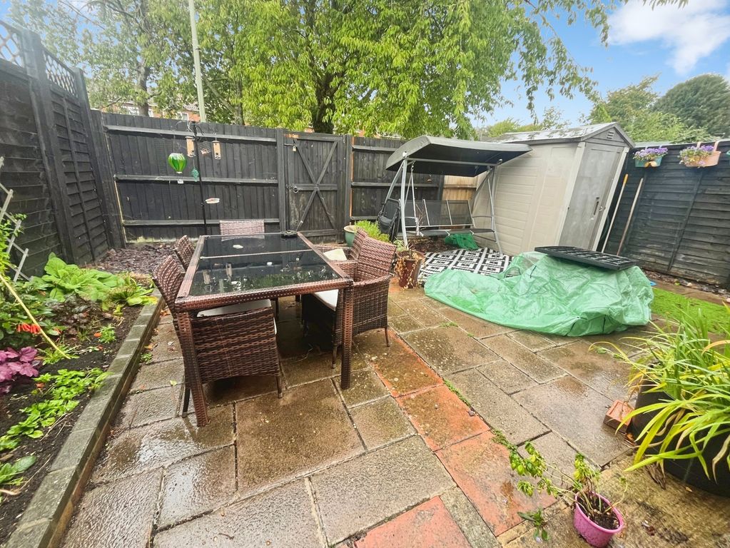 Property photo 3 of 8 Pbox-Img.Jpg