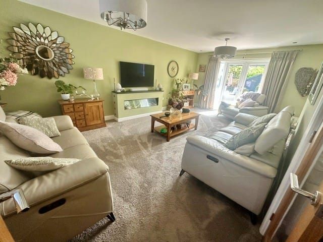 Property photo 3 of 26