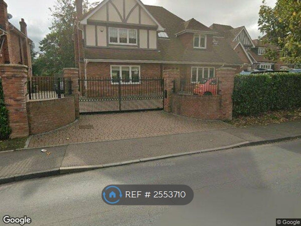 Property photo 1 of 1