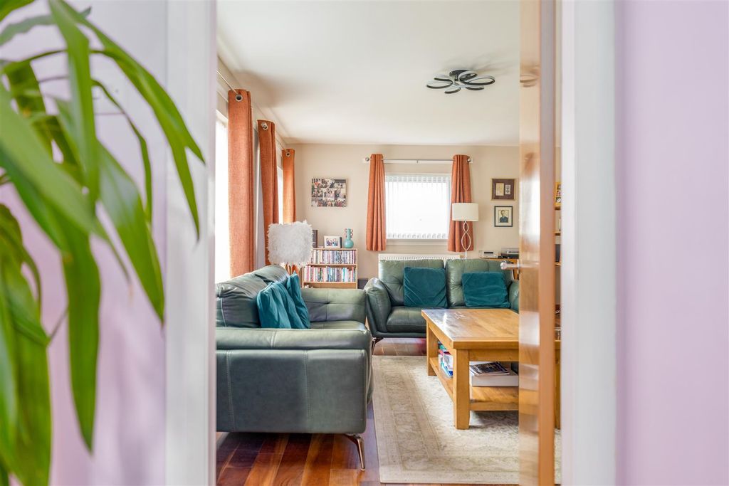 Property photo 3 of 34 21_Broomlea_Kelso-2.Jpg