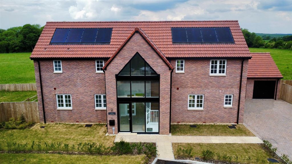 Property photo 1 of 21 3.Jpg