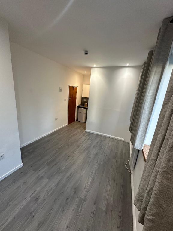 Property photo 2 of 4