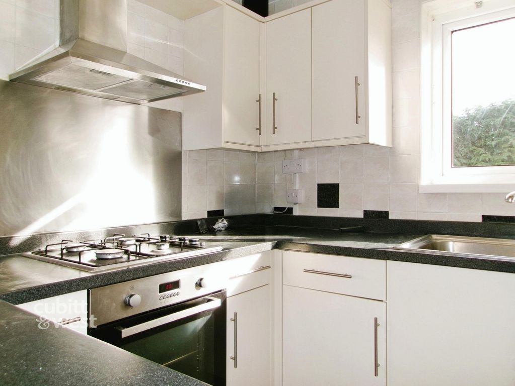 Property photo 2 of 12 Editedimage-730Ad...