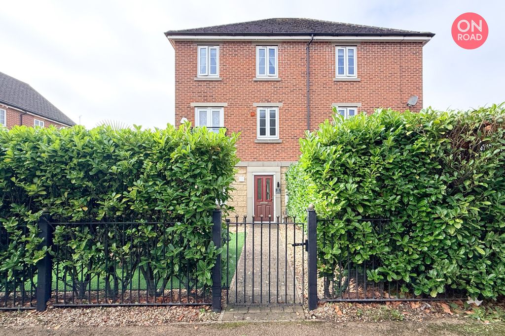 Property photo 1 of 37