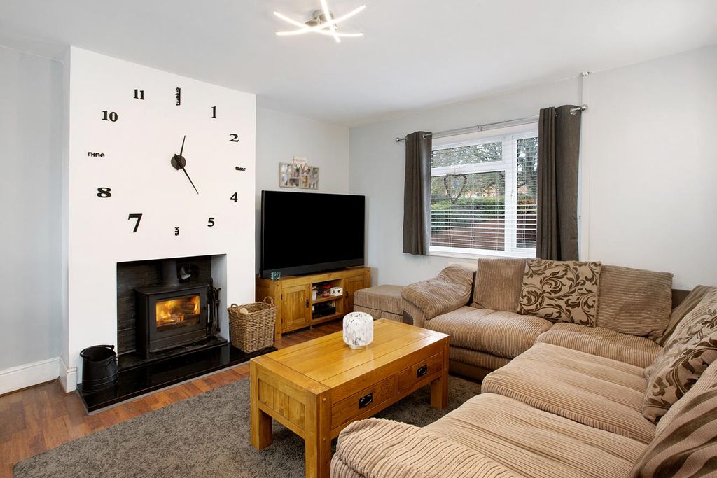 Property photo 3 of 16 Photo 12