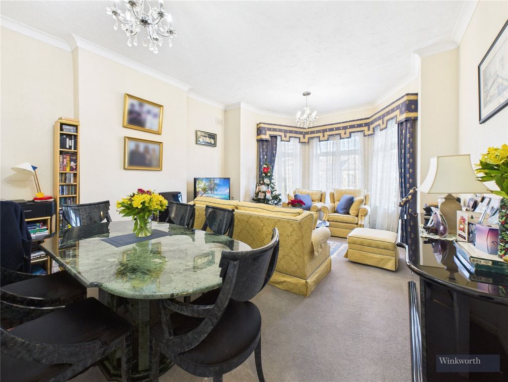 Property photo 3 of 12 Picture No. 04