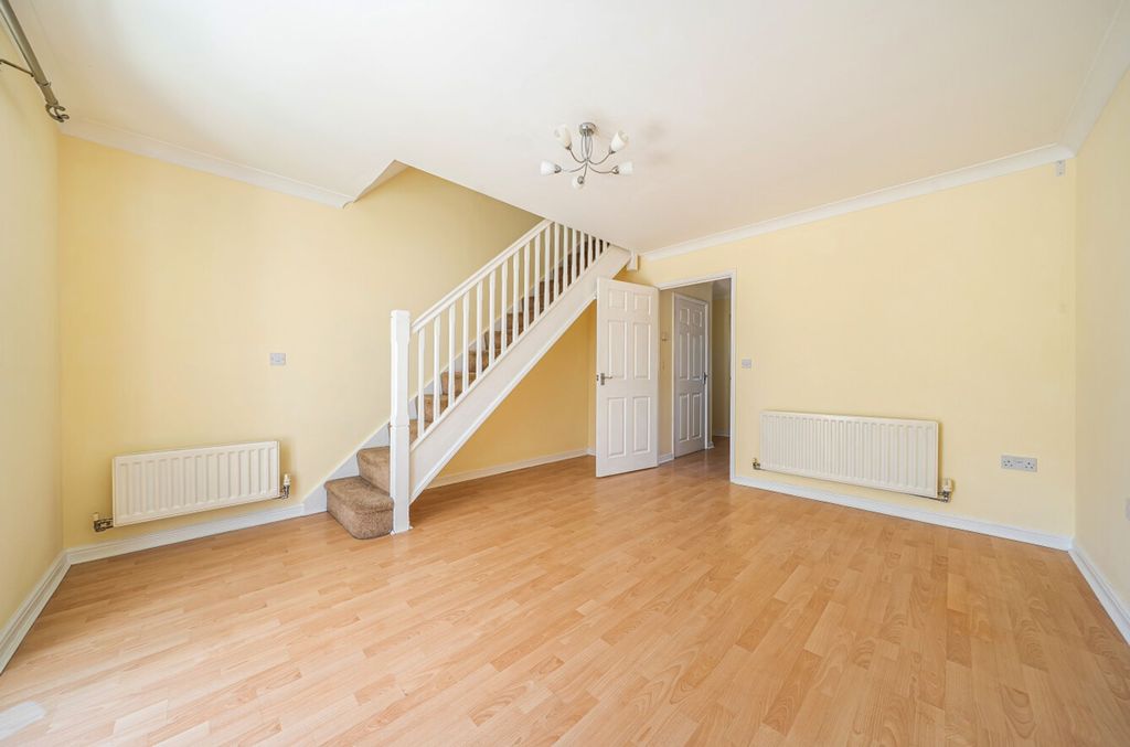 Property photo 3 of 18