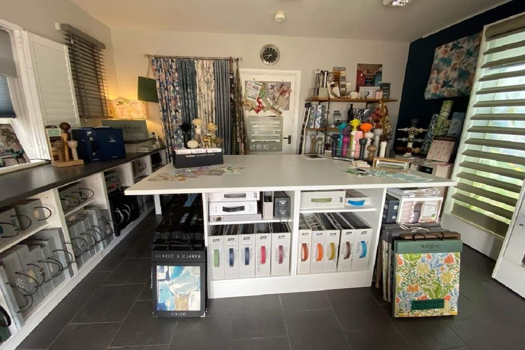 Property photo 1 of 7