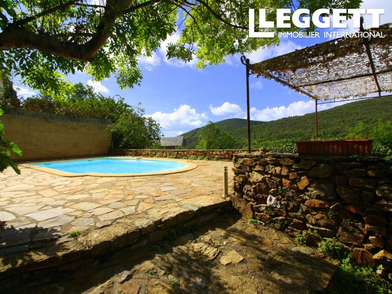 Property photo 3 of 10