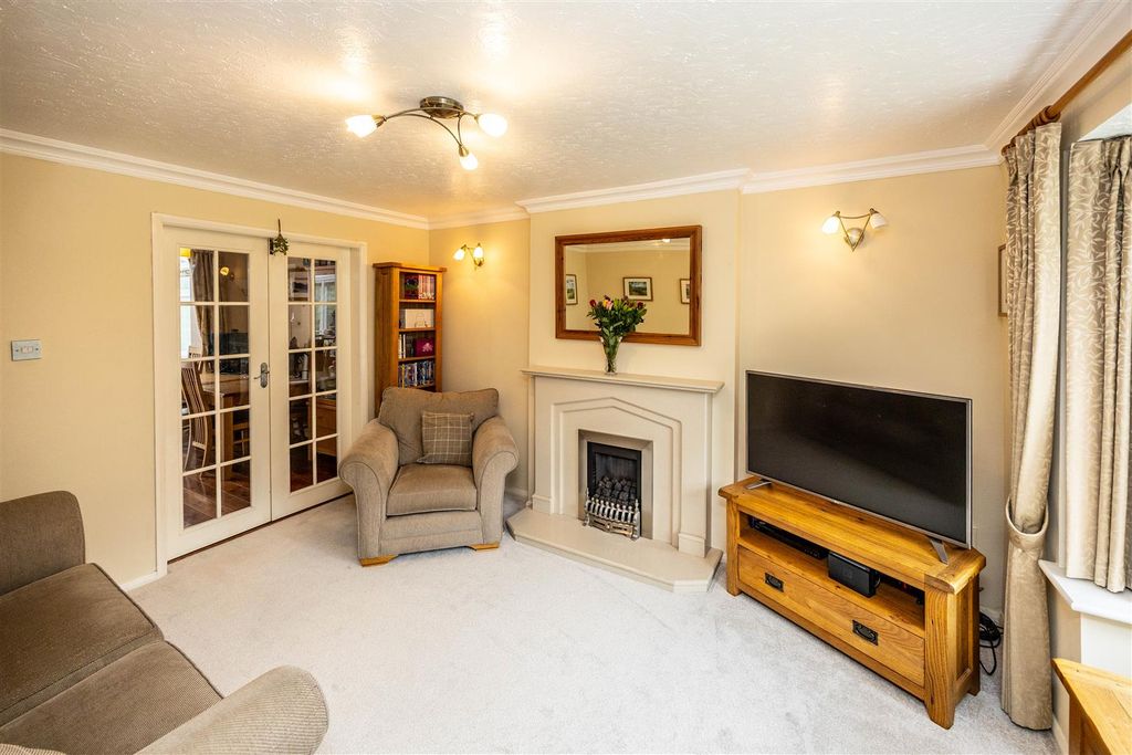 Property photo 3 of 40 115Hwhudds-311025-1.Jpg