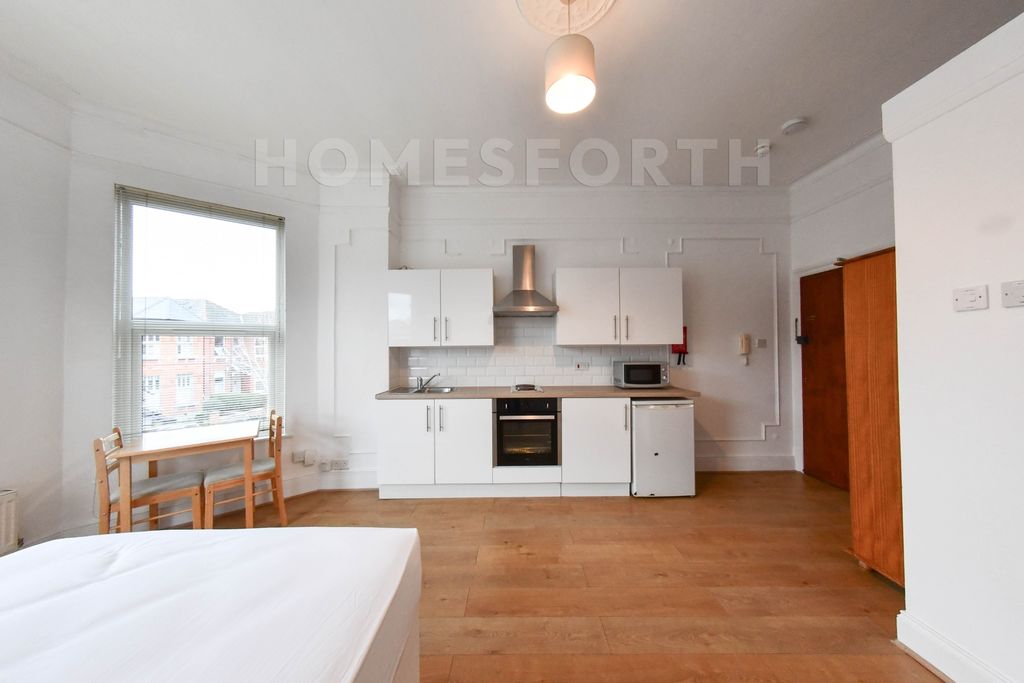 Property photo 3 of 7 Photo 3