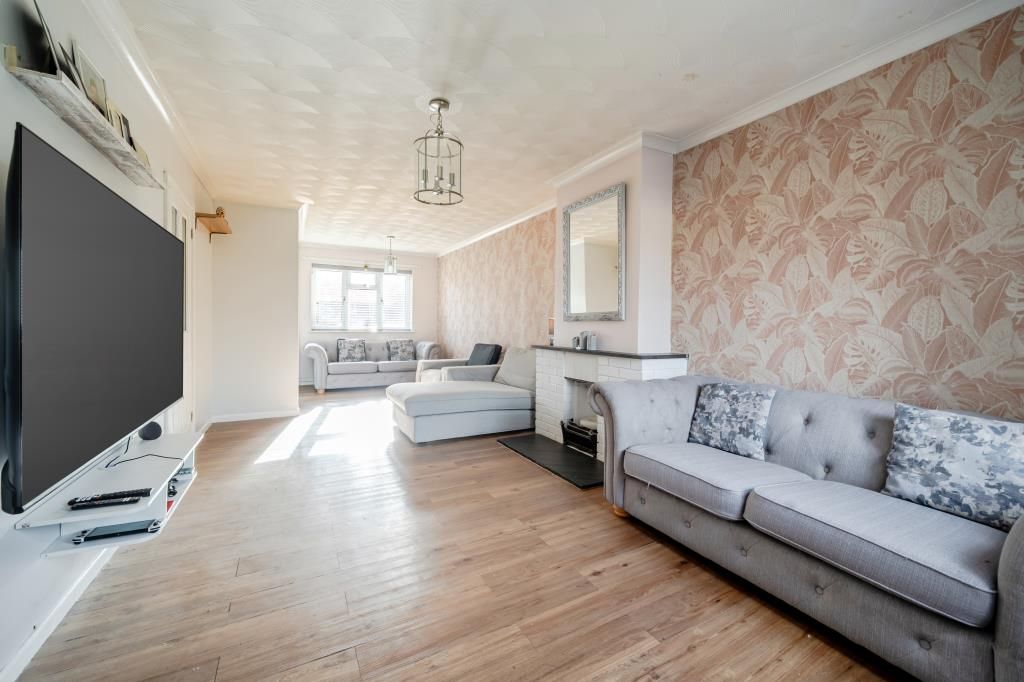 Property photo 3 of 18 Reception Room