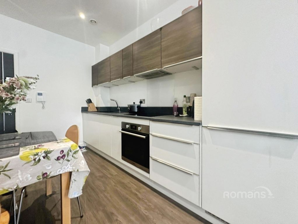 Property photo 2 of 6 Pbox-Img.Jpg