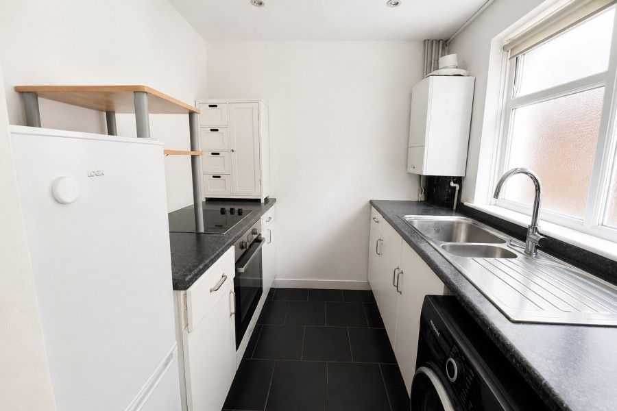 Property photo 2 of 8