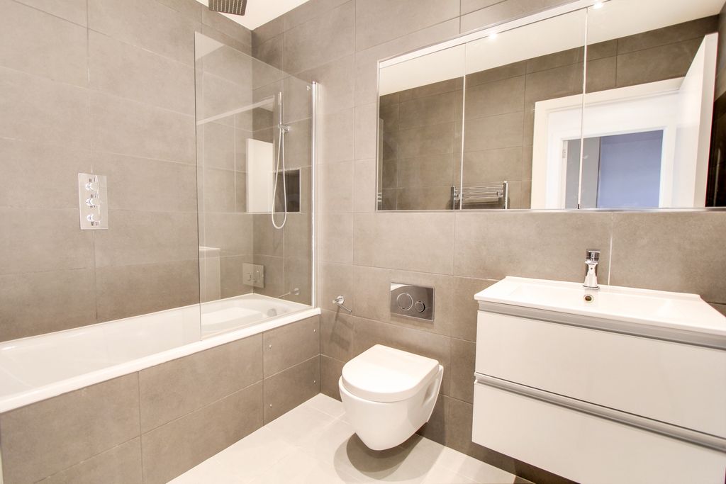 Property photo 3 of 7 Photo 3