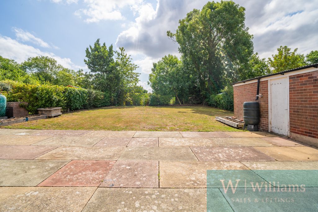 Property photo 2 of 19 Rear Garden
