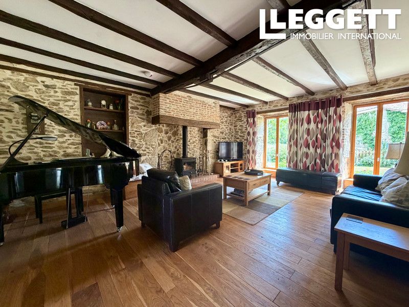 Property photo 2 of 10