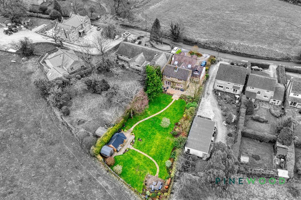 Property photo 3 of 49 Plot