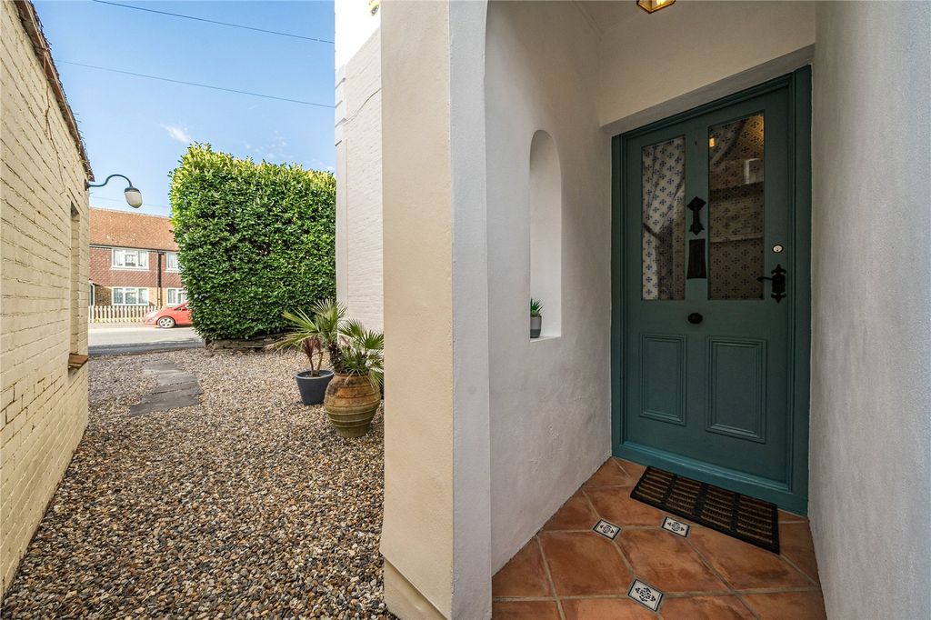 Property photo 3 of 36 Picture No. 08