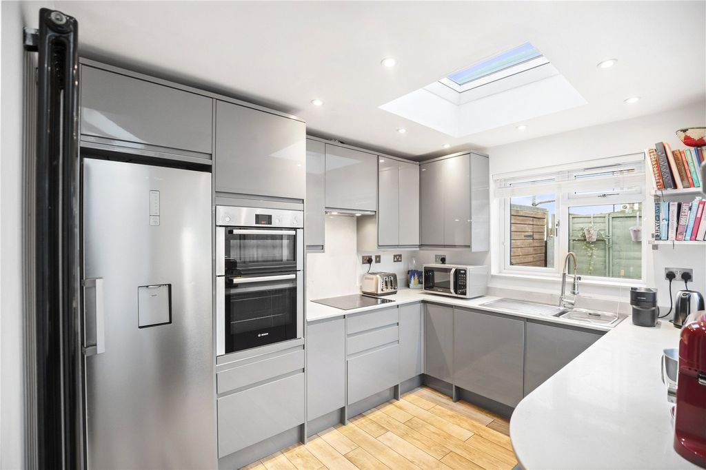 Property photo 3 of 18 Picture No. 07