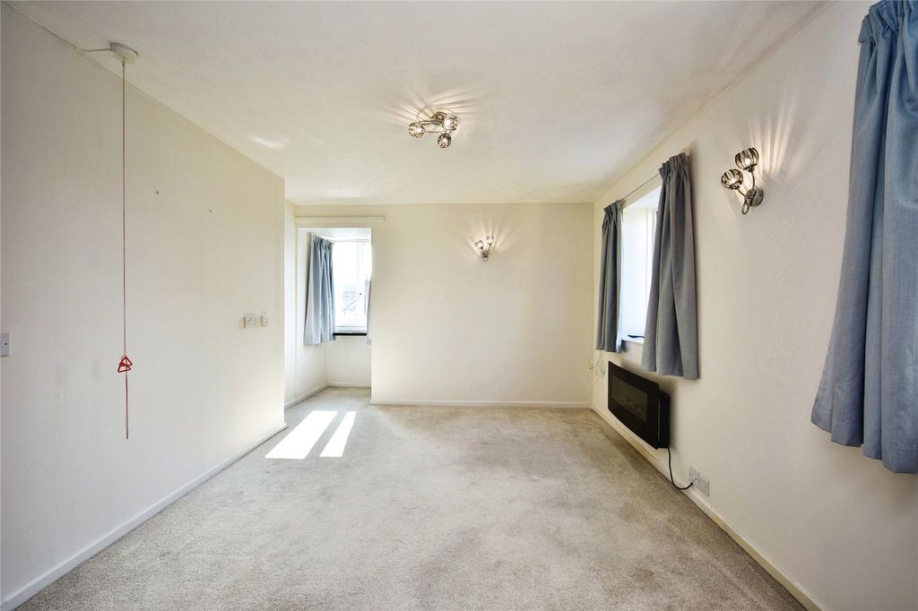 Property photo 3 of 17 Picture No. 03