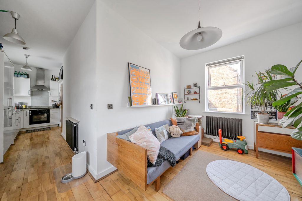 Property photo 1 of 14 1493527-7-6A59F36...