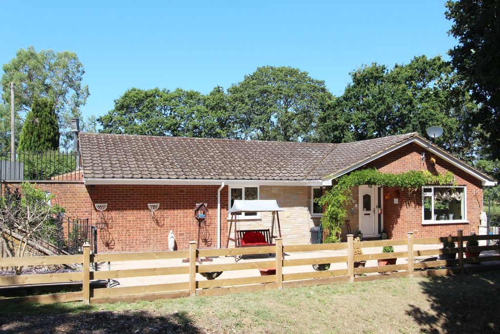 Property photo 1 of 41 Img_6009A