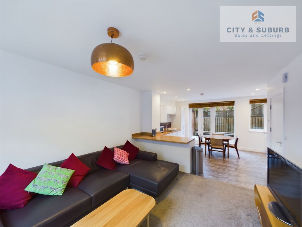 Property photo 2 of 20 Kfp11 Marketing Images (1)