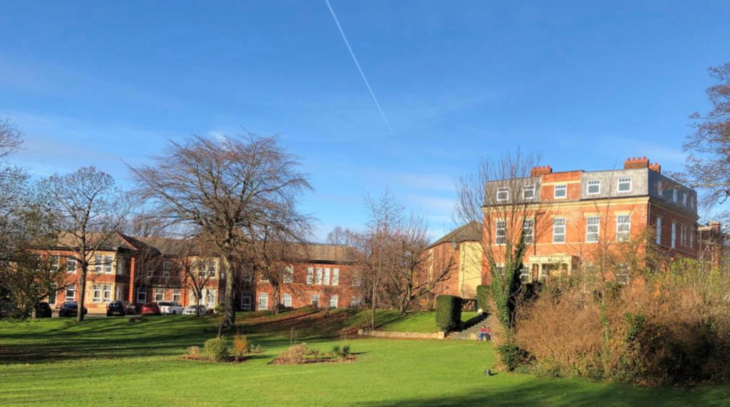 Property photo 2 of 9 Jpg