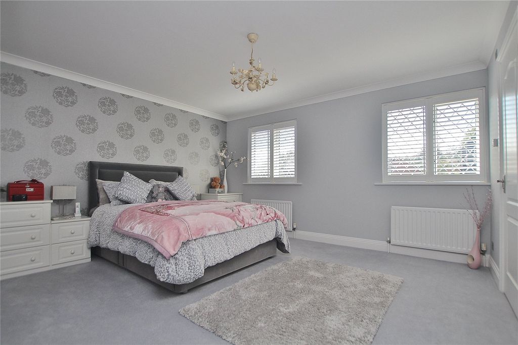 Property photo 2 of 14 Picture No. 02