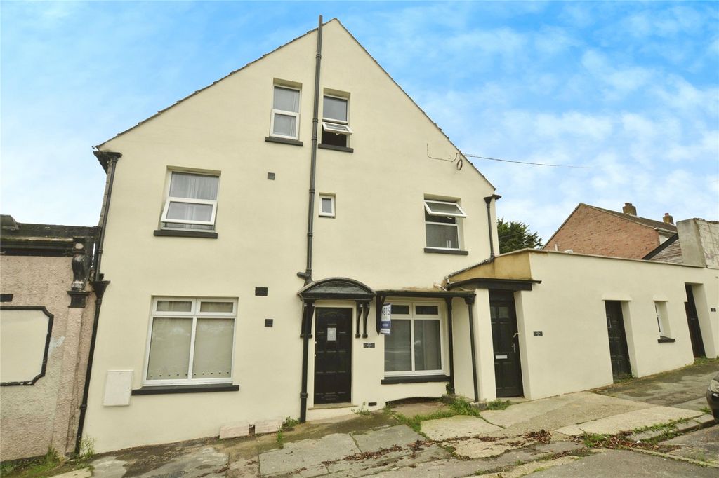 Property photo 1 of 16 Picture No. 15