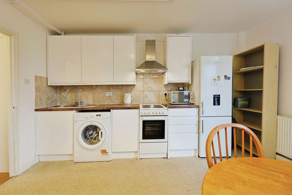 Property photo 2 of 16 Pbox-Img.Jpg