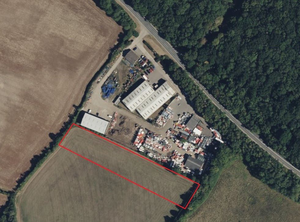 Property photo 3 of 3 Chesterton Yard.Jpg