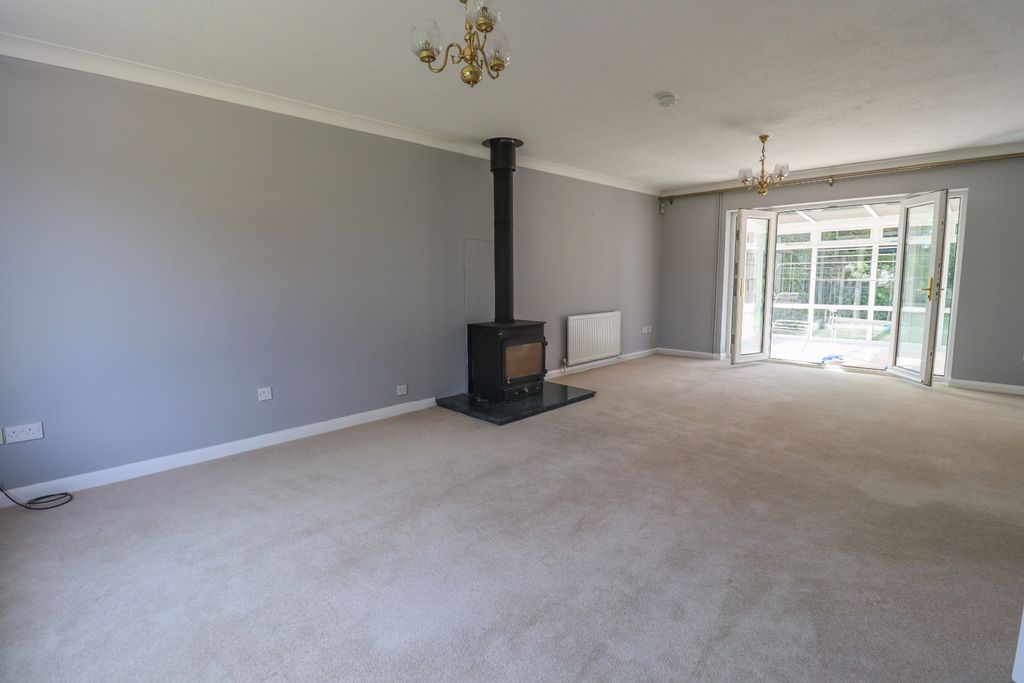 Property photo 3 of 23 5151992