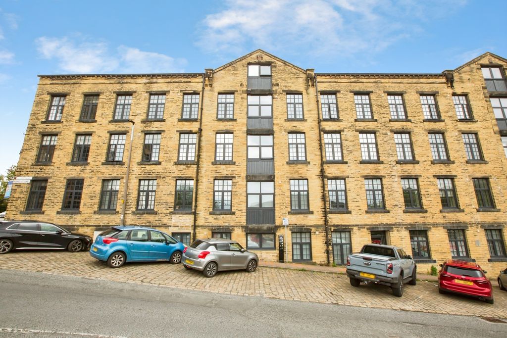 Additional image 11 of 1 bed flat for saleAlfred Street East, Halifax, West Yorkshire HX1