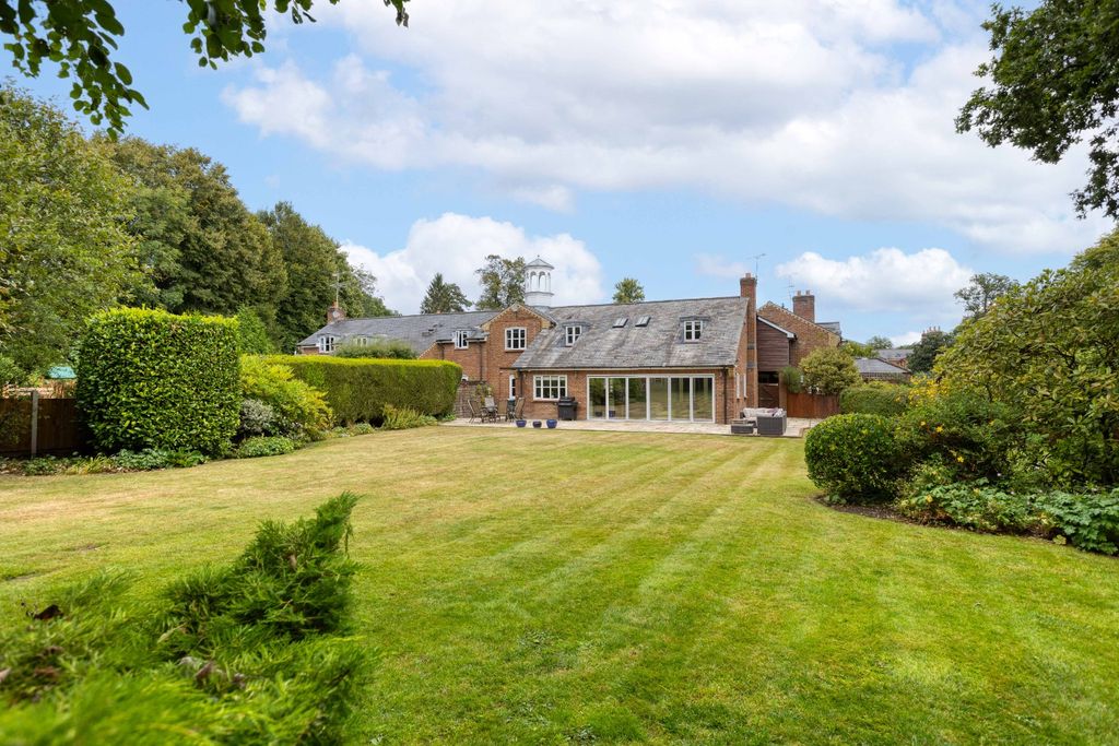 Property photo 1 of 27 5394270