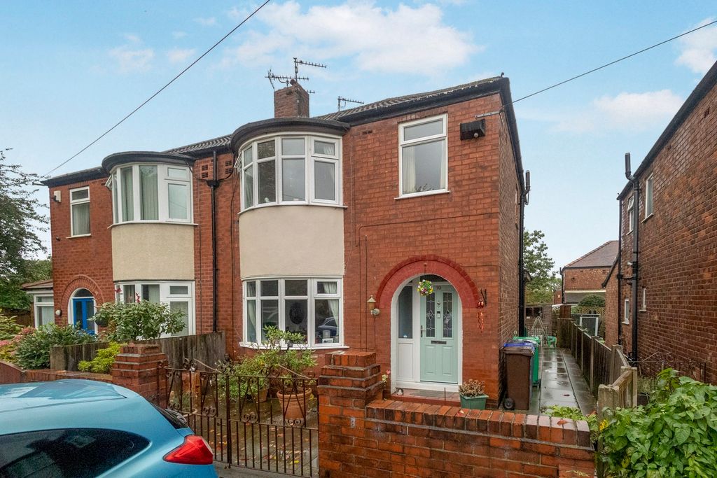 Property photo 1 of 17 Photo