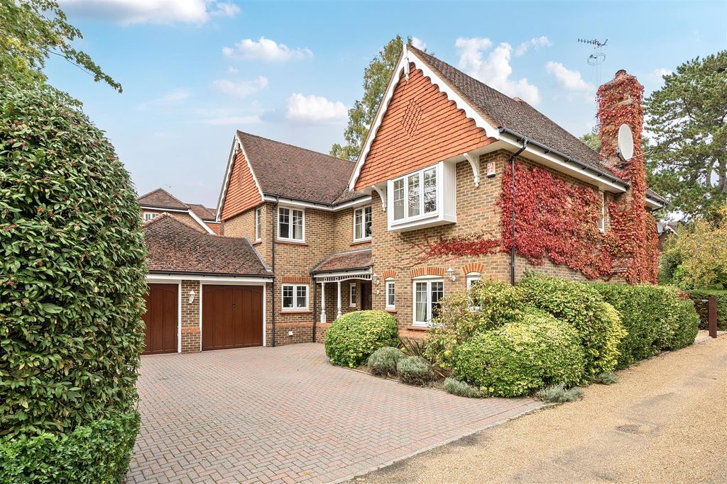 Property photo 1 of 18 1359978-3-68Dd4Bf4A9Ff1.Jpg