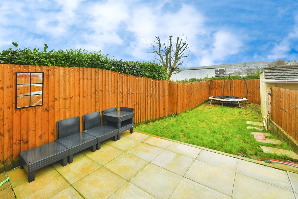 Property photo 3 of 19 Rear Garden