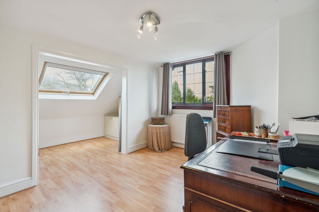 Additional image 21 of 7 bed detached house for saleThe Avenue, Hatch End, Pinner HA5