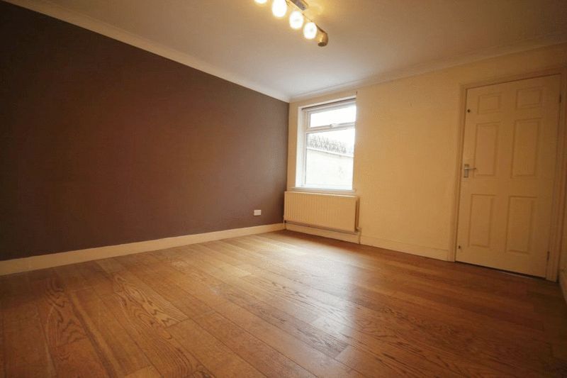 Property photo 3 of 12 Dining Room