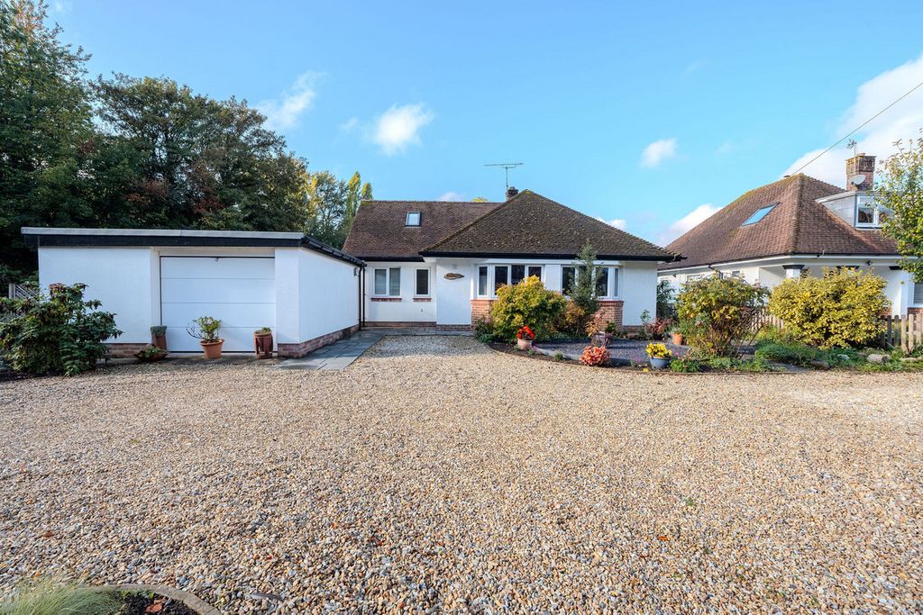 Property photo 1 of 34
