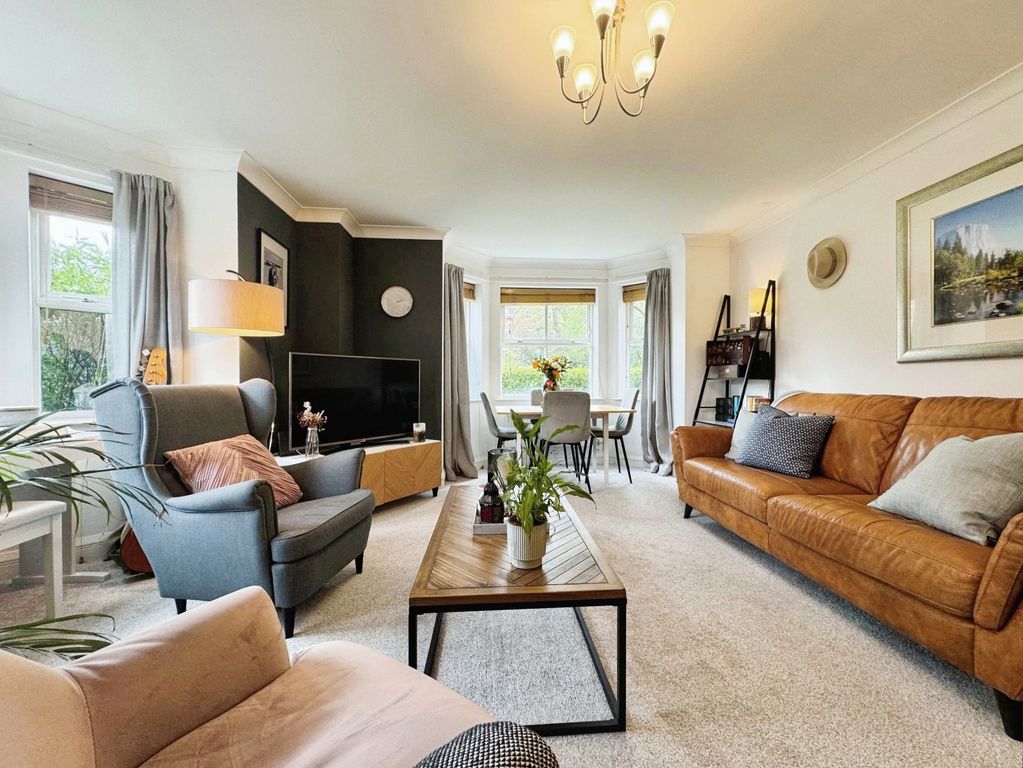 Property photo 3 of 19 Picture No. 04