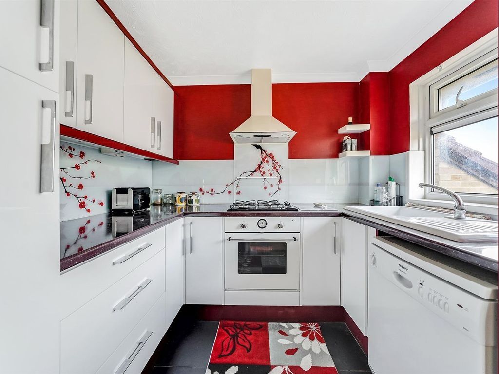 Property photo 1 of 12 Photo 2