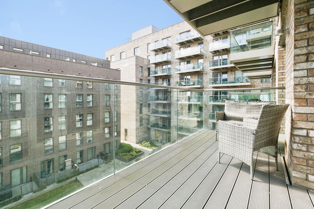 Property photo 3 of 15 Pbox-Img.Jpg