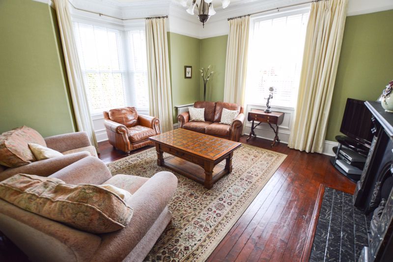 Property photo 2 of 17 Photo 9