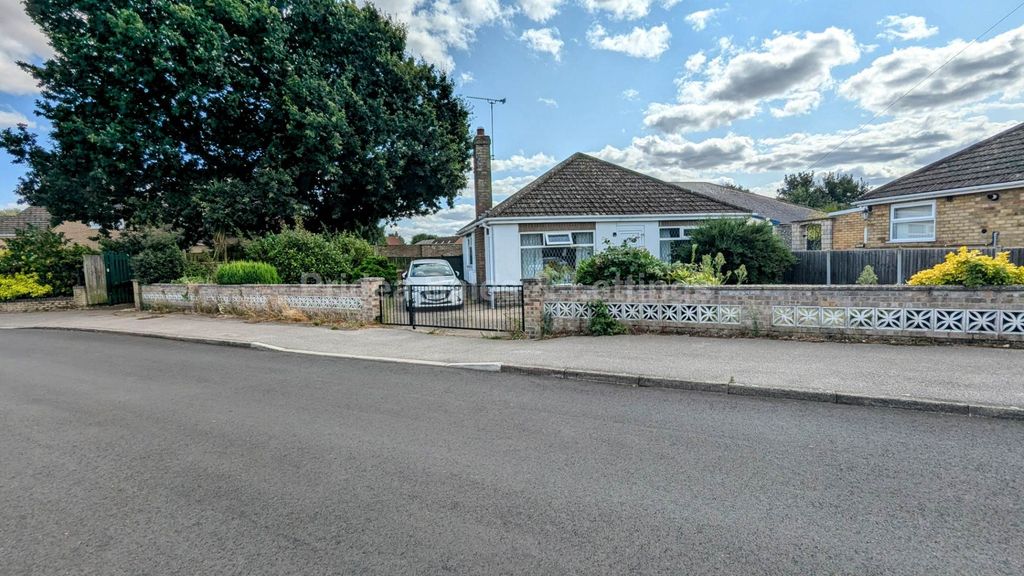 Property photo 1 of 24