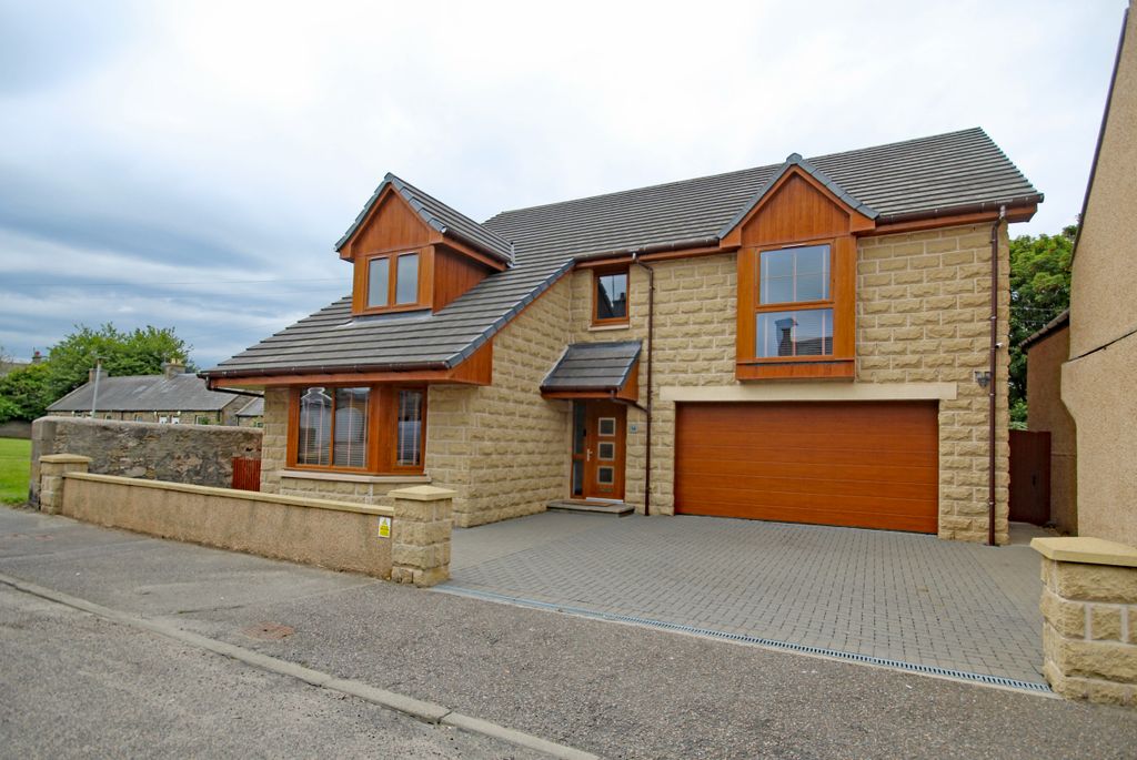 Property photo 2 of 46