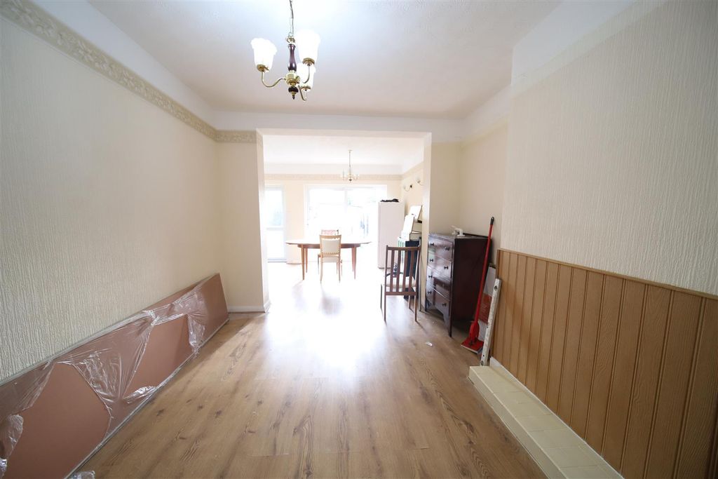 Property photo 2 of 9 Img_4995.Jpg