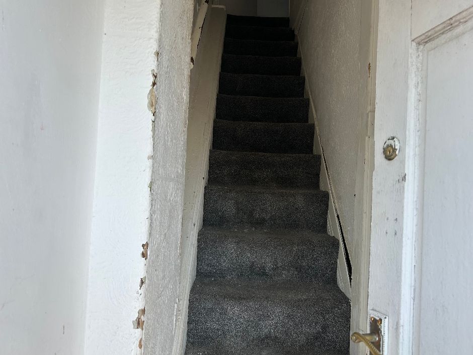 Property photo 3 of 13 Stairs Entrance
